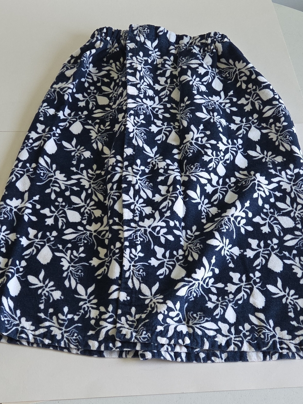 Navy/ White Floral Swim Coverup Beach Skirt Terry Cloth Towel Hook & Loop Elasti